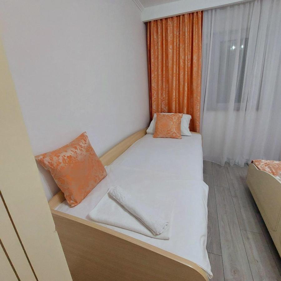 Big Delux Apartment Mostar Bagian luar foto