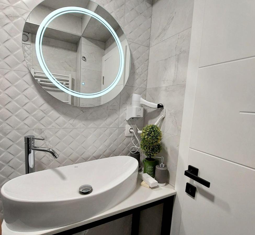 Big Delux Apartment Mostar Bagian luar foto