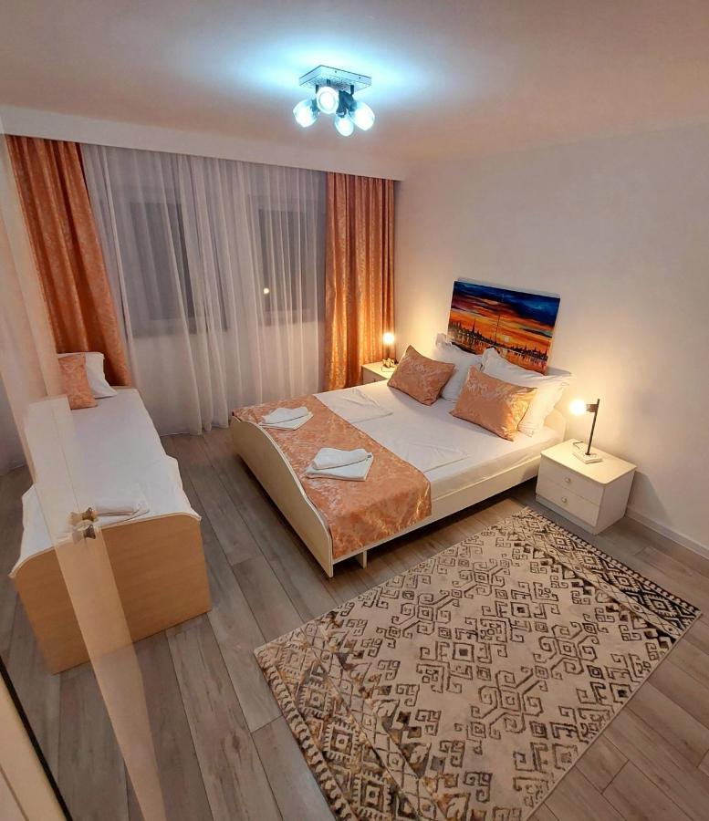 Big Delux Apartment Mostar Bagian luar foto